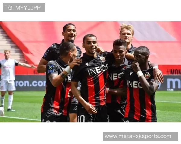 丹特42岁生日首发出战尼斯成为法甲历史第三年长球员 丹特42岁生日首发出战尼斯成为法甲历史第三年长球员