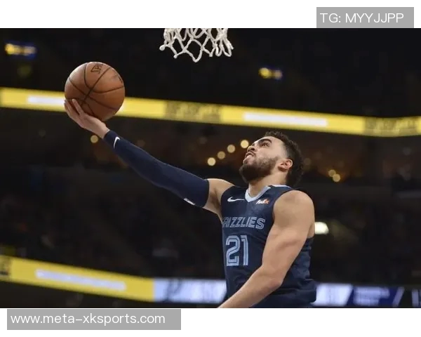 小卡特称赞泰厄斯琼斯为理想控卫强调其卓越沟通能力和团队价值 小卡特称赞泰厄斯琼斯为理想控卫强调其卓越沟通能力和团队价值